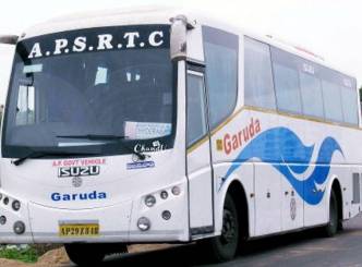 NH9 turns a nightmare for travellers today