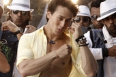 Whistle Baja Official Song Heropanti