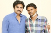 Pawan Kalyan meets his Fan Karuna Sreenivas