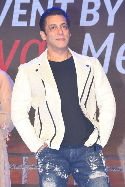 Salman-Khan-Latest-Photos-07