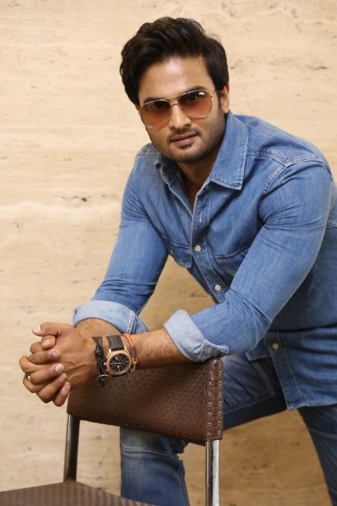 Sudheer-Babu-New-Photos-07