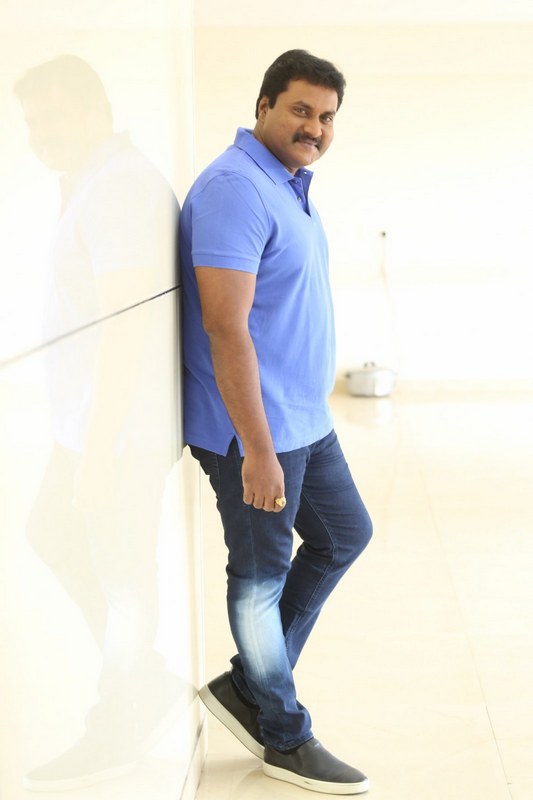 Sunil-Interview-Pics-02