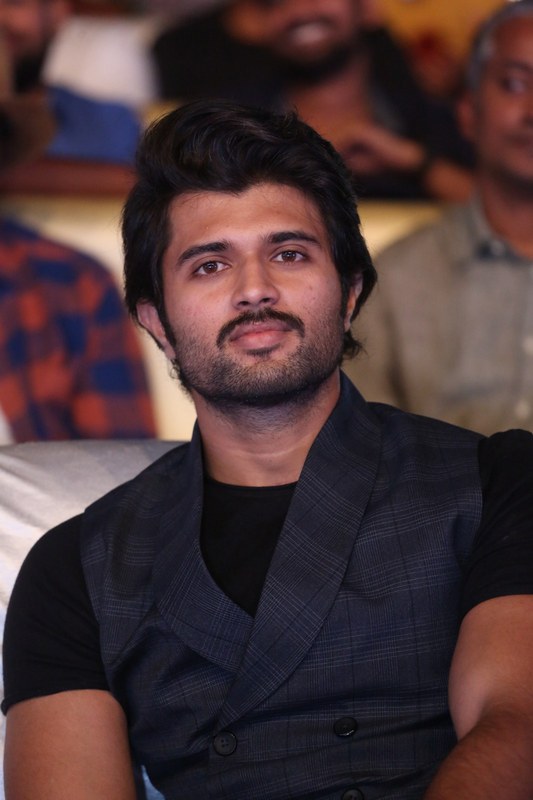 Vijay-Deverakonda-New-Stills-06