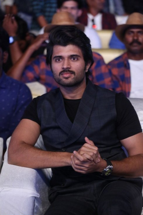 Vijay-Deverakonda-New-Stills-02