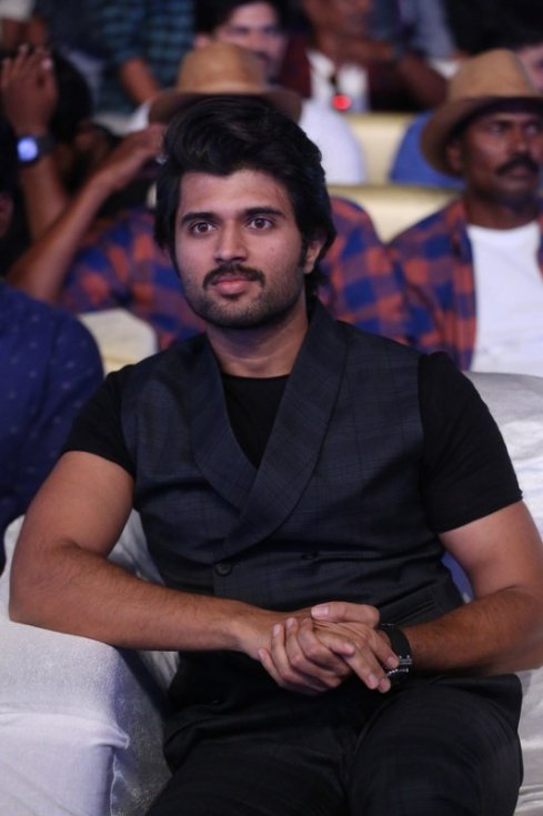 Vijay-Deverakonda-New-Stills-03