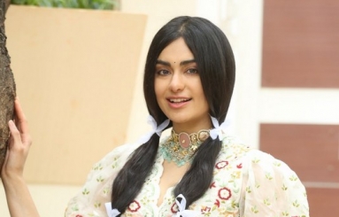 Adah-Sharma-Latest-Images-04