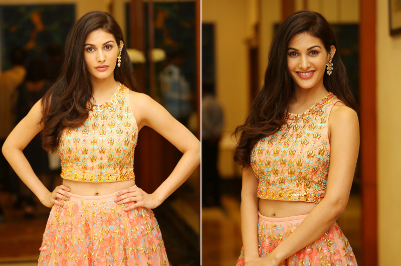 Amyra Dastur latest Pics