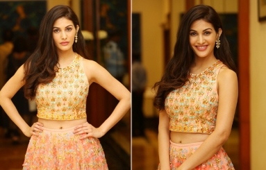 Amyra Dastur latest Pics