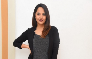 Anasuya-Bharadwaj-Latest-Pics-03