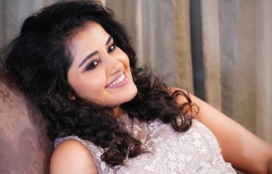 Anupama-Latest-Pics-03