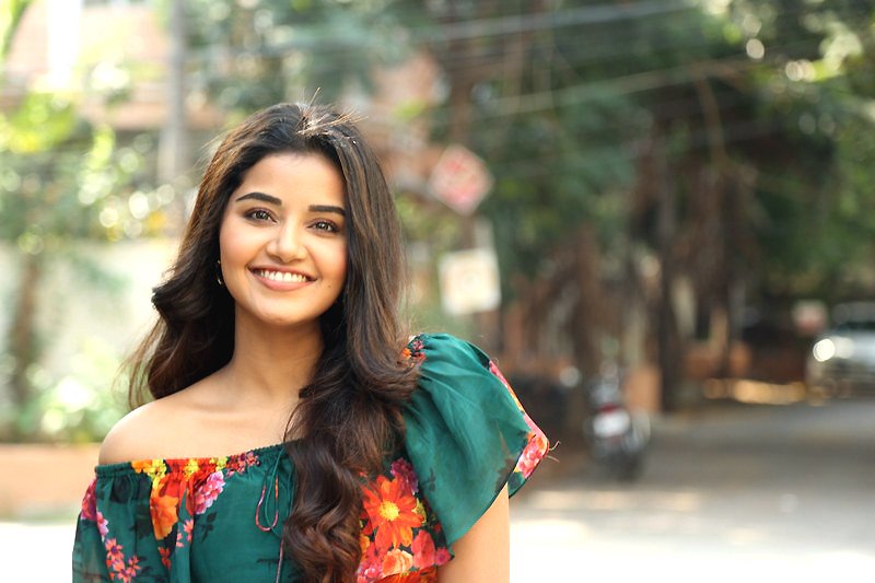 Anupama Parameswaran New Pics