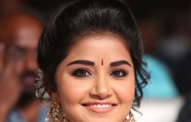 Anupama-Parameswaran-latest-Photos-04