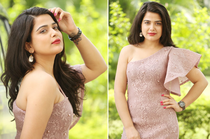 Ayesha Singh New Photos