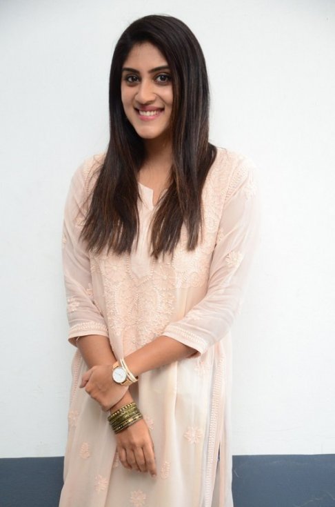 Dhanya-Balakrishna-New-Pics-06