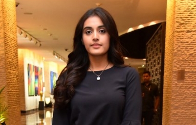 Divyansha-Kaushik-Stills-05