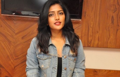 Eesha-Rebba-Latest-Stills-03