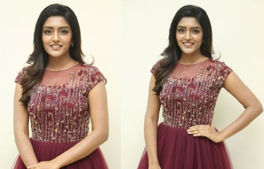 Eesha-Rebba-at-Aravinda-Sametha-Success-Meet-10