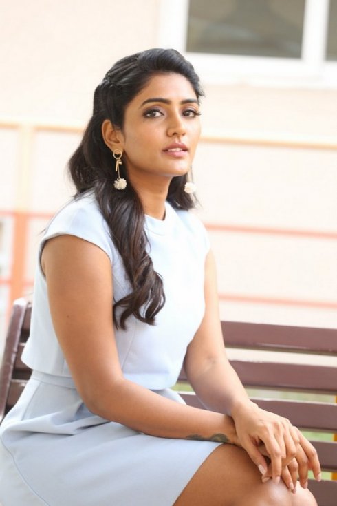 Eesha-Rebba-new-Stills-08