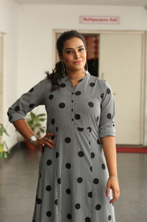 Hari-Teja-Stills-07