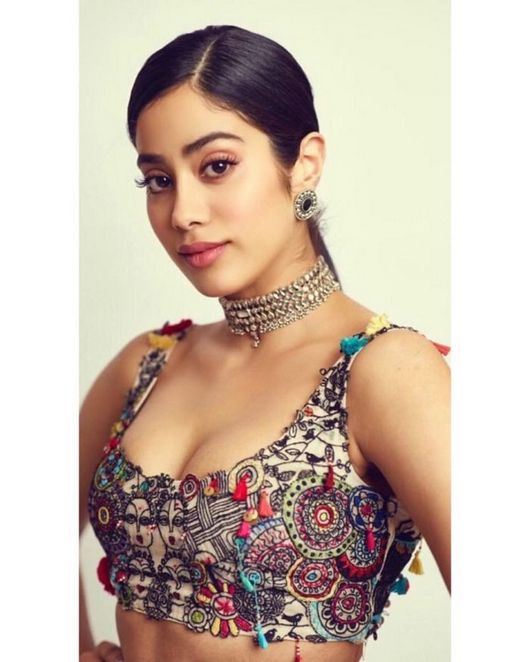 Jahnvi Kapoor Latest Pics