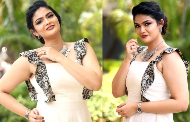 Kalpika-Ganesh-Latest-Photos-10