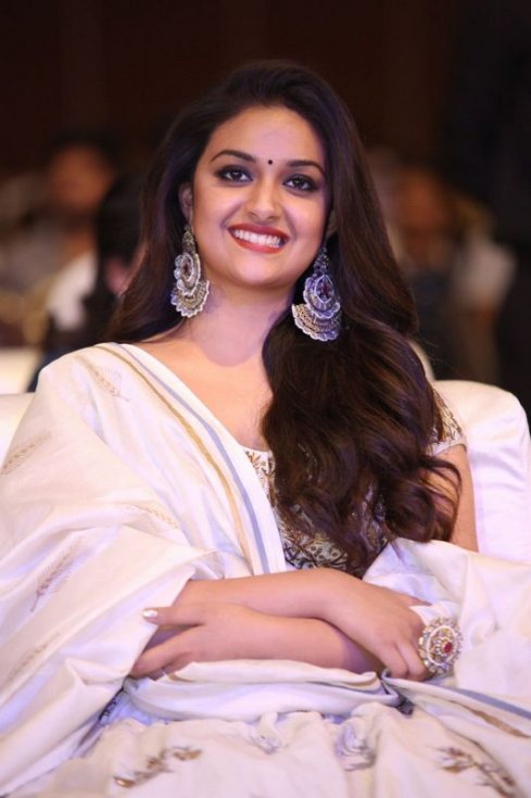 Keerthy-Suresh-New-Pics-07