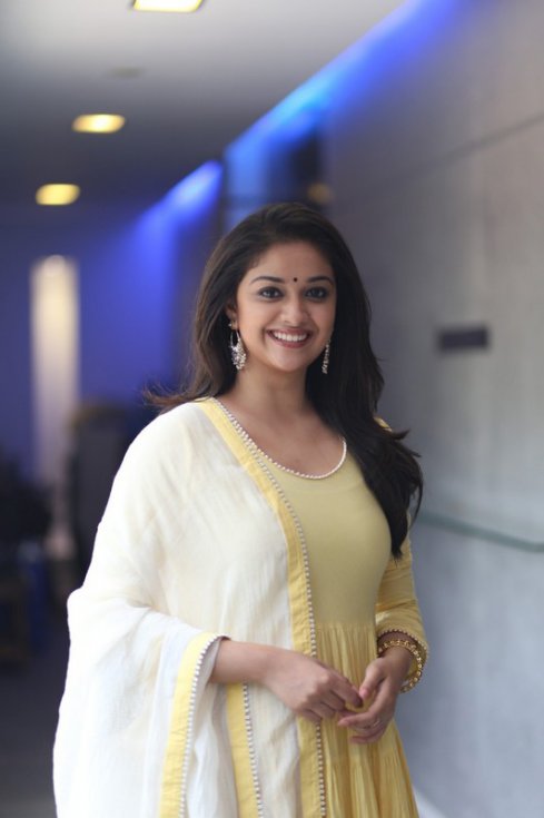 Keerthy-Suresh-New-Stills-07