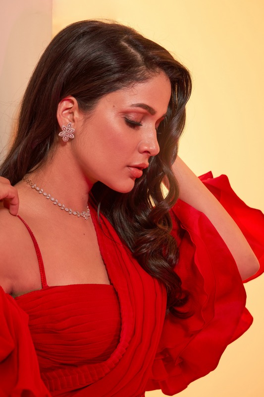 Lavanya-Tripathi-New-Stills-11