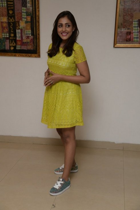 Madhu-Shalini-Latest-Pics-06