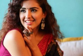 Malavika-Sharma-Photoshoot-02