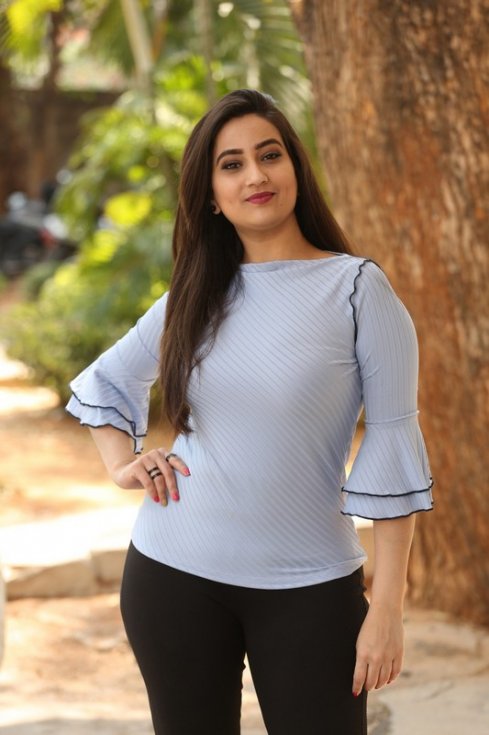 Manjusha-New-Images-02