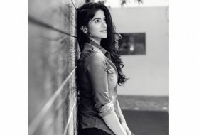 Megha-Akash-Photoshoot-05