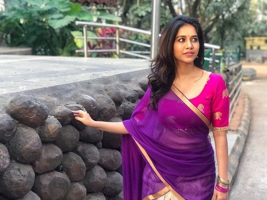 Nabha-Natesh-Photos-02