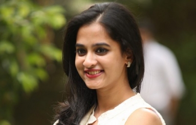 Nanditha-Raj-New-Photos-10