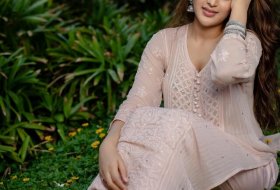 Nidhhi-Agerwal-Latest-Images-07