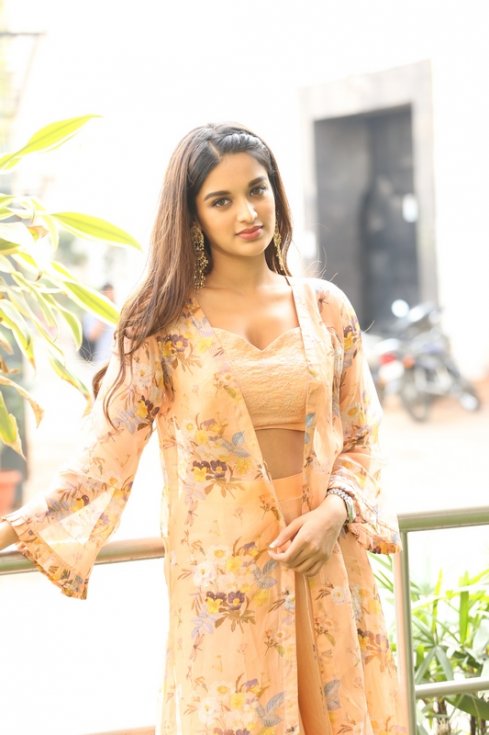 Nidhhi-Agerwal-Latest-Stills-02