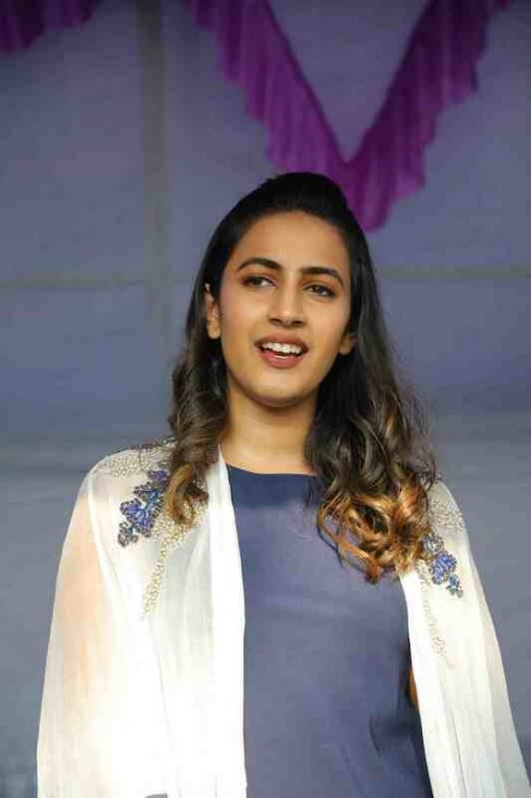 Niharika-Konidela-New-Stills-06