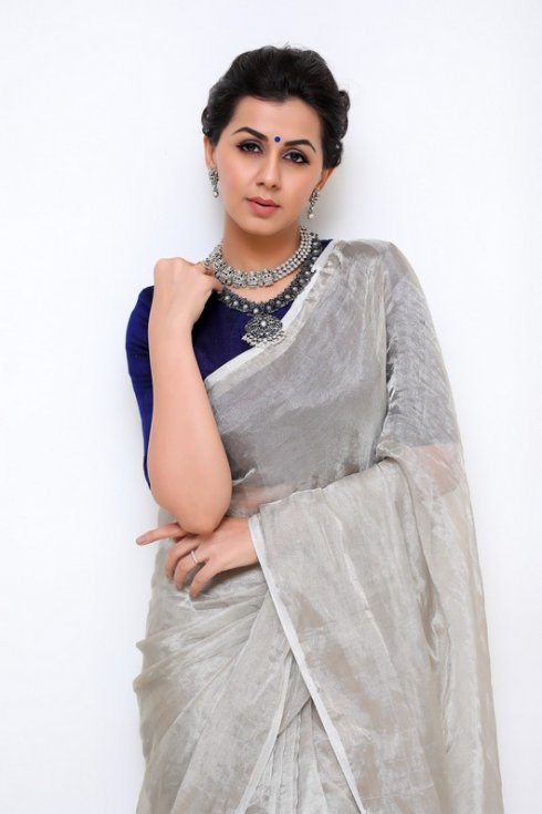 Nikki-Galrani-Latest-Pics-02