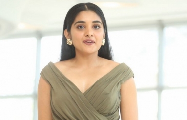 Nivetha-Thomas-New-Pics-09