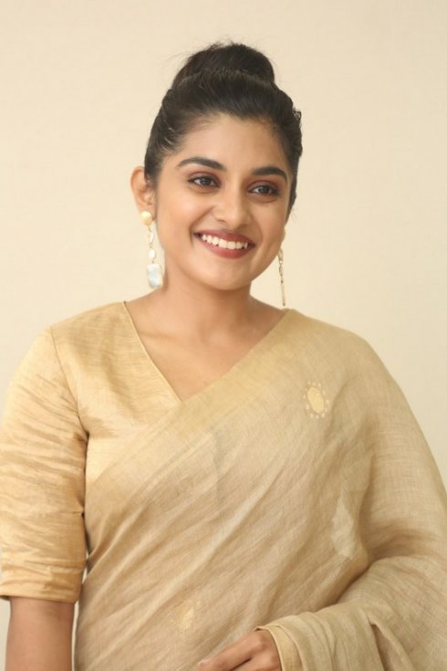 Nivetha-Thomas-Photos-04