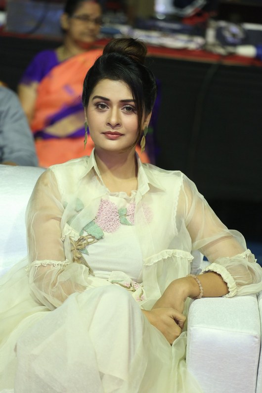 Payal rajput Latest Photos