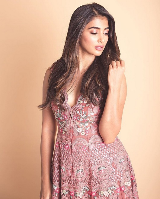 Pooja Hegde PhotoShoot