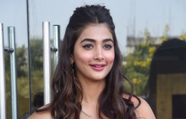 Pooja-Hegde-Photos-02