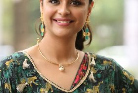 Prachi-Tehlan-Photos-08