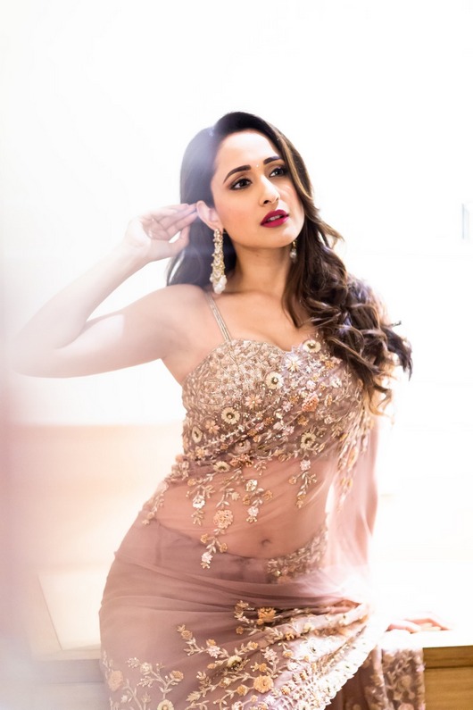 Pragya Jaiswal Latest PhotoShoot