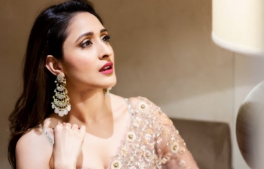 Pragya-Jaiswal-Latest-PhotoShoot-09