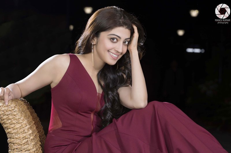 Pranitha-Subhash-New-Photo-Shoot-01