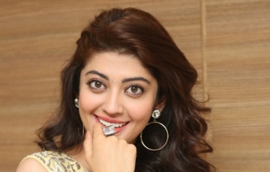 Pranitha-Subhash-New-Photos-02