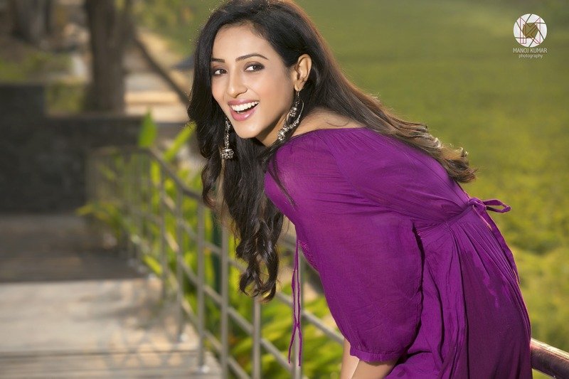 Priya-Shri-New-Photoshoot-07