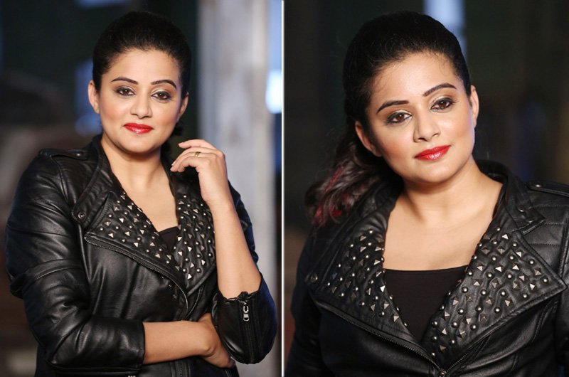 Priyamani-Latest-Photos-01